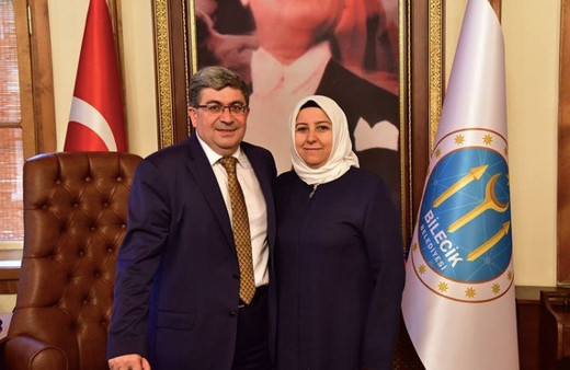 Nihat Can aslen nereli eşi Nesrin Can ve çocukları kimdir? 