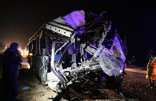 Diyarbakır'da katliam gibi kaza: Çok sayıda ölü ve yaralı var!