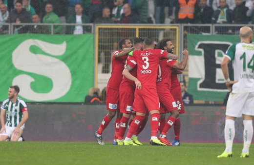 Bursa'da Antalya rüzgarı: Zirve yürüyüşü!