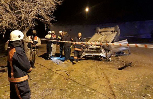 Elazığ'da trafik kazası: Biri polis 2 kişi hayatını kaybetti