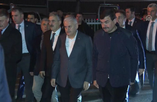 Başbakan Yıldırım'dan şehit ailelerine taziye ziyareti