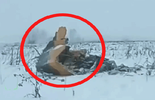 Rusya'da düşen uçaktan ilk görüntüler geldi!