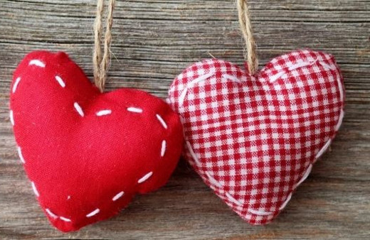 14 Şubat hediyeleri kadına ne alınır Sevgililer günü kataloğu