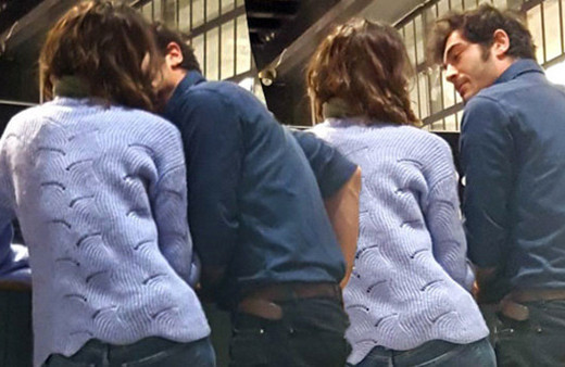 Kimselere aldırmadılar! Herkesin ortasında öpüştüler