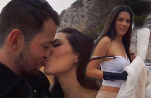 Ülkede olay oldu! Parkta ilişkiye girip internete koydular