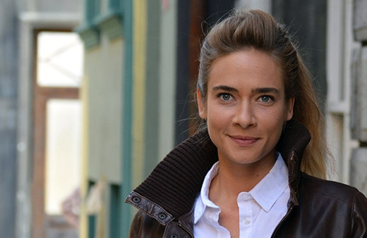 Müge Boz öyle bir estetik yaptırmış ki görenler şaştı kaldı