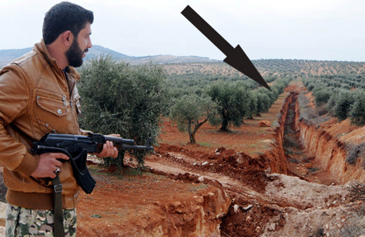 Afrin'de inanılmaz görüntü içinden arazi araçları geçiyor