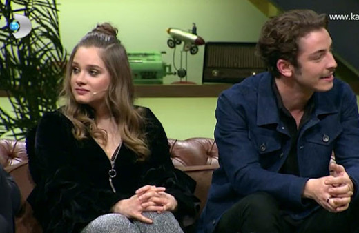 Beyaz Show'da Vatanım Sensin oyuncularına Serdar Ortaçlı sürpriz