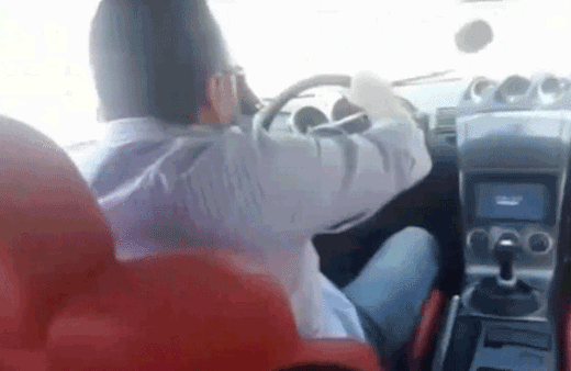 Trafikte dehşet saçtı görüntüleri sosyal medyada paylaştı!