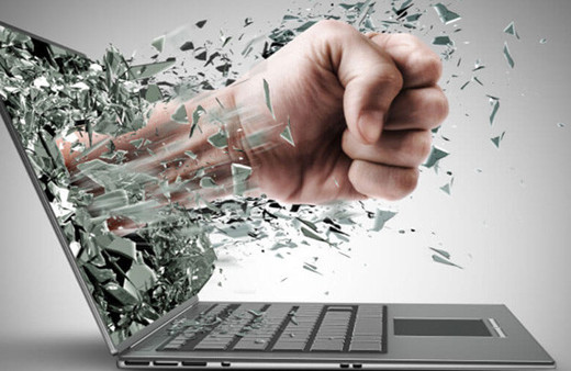 Çocuklarda sosyal medya kullanımı siber zorbalığı tetikliyor