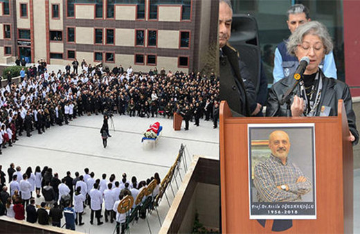 Öğrencileri için bedenini bağışladı!