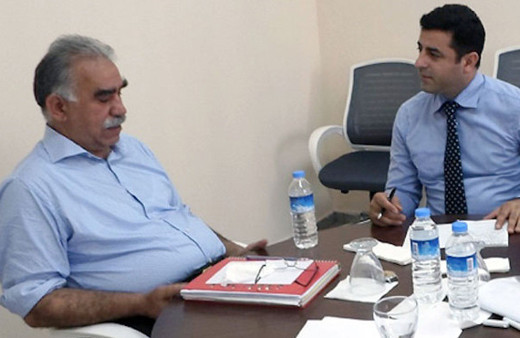 'Öcalan'dan talimat alıyor' iddiasına Demirtaş'tan cevap!