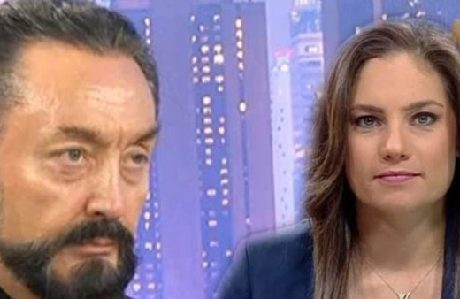 Nevşin Mengü Adnan Oktar'ın karşısında