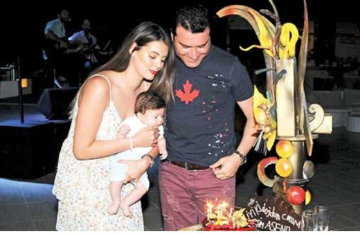 Murat Kurşun kimdir aslen nereli karısı bakın kim