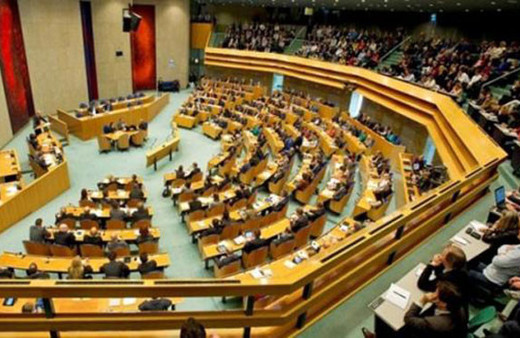 Hollanda o tasarıyı bugün oyluyor! Gerilim büyüyor...