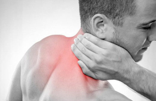 Her 3 kişiden biri boyun ağrısından yakınıyor