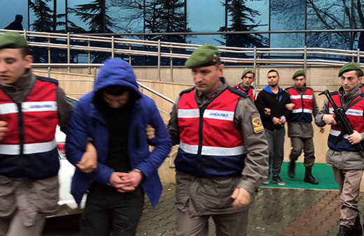 Doktor yoğun bakımda: Uzman erbaş ve arkadaşı tutuklandı!