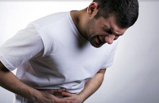 Geçmeyen mide ağrısı gastrit ve ülser habercisi mi belirtileri...