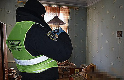 Çöp evden öyle bir şey çıktı ki polisler bile şoke oldu