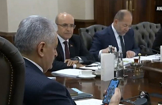 Başbakan Binali Yıldırım PTTMesenger ile Afrin'e bağlandı!