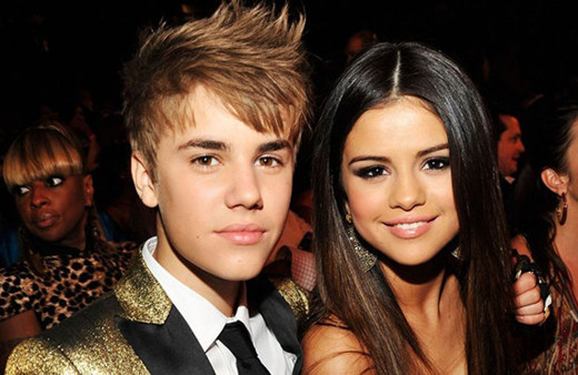 Selena Gomez: Depresyonla mücadele ediyorum