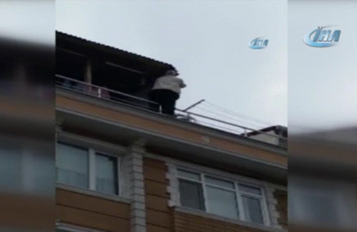  Çatıdaki tehlikeli çalışma kamerada