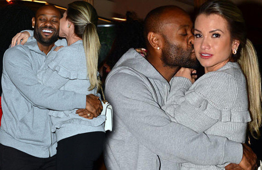 Love aşka geldi! Herkesin ortasında öpücüklere boğdu