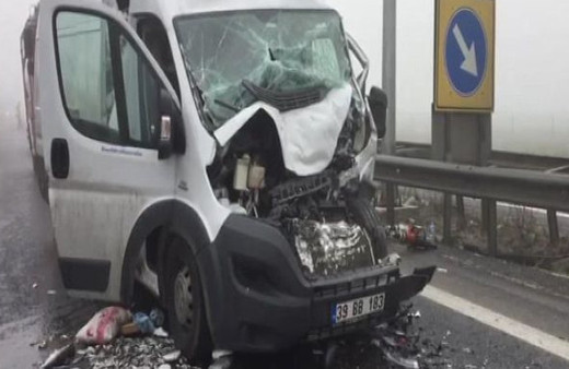 TEM'de ölümlü kaza trafik kilitlendi!