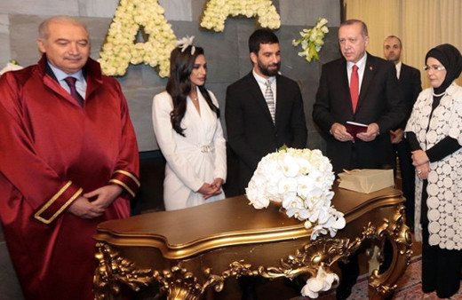 Aslıhan'ı kahredecek haber! Düğün bitene kadar söylemediler