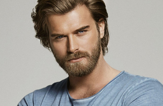 Kıvanç Tatlıtuğ'un yeni imajını görünce çok şaşıracaksınız