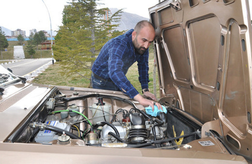 1988 model Renault 12'ye 150 bin TL verdi