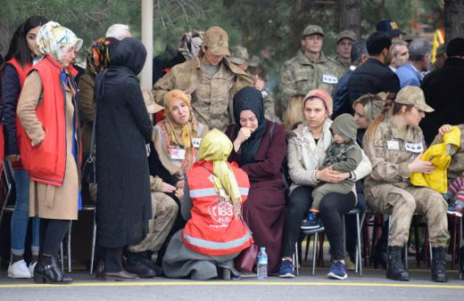 Şehit töreninde yürek yakan feryat: Yaralı ceylanını kime bıraktın