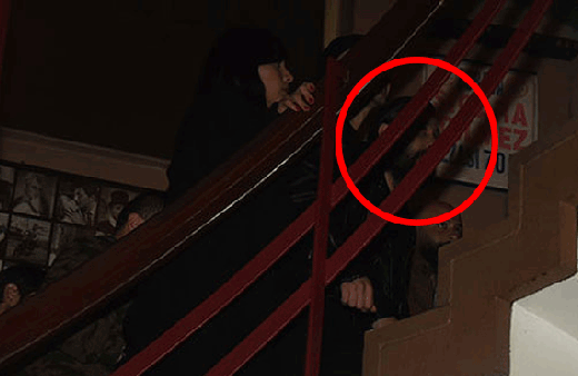 Galada skandal görüntüler! Nejat İşler az daha düşüyordu