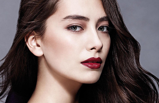 İşte en doğal halim dedi makyajsız fotoğrafını paylaştı