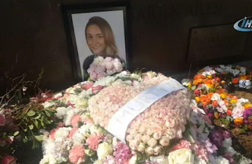 Mina Başaran'ın mezarı gül ve çiçeklerle donatıldı