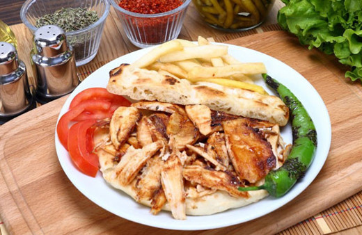 '10 TL'lik tavuk döner' polemiği büyüyor