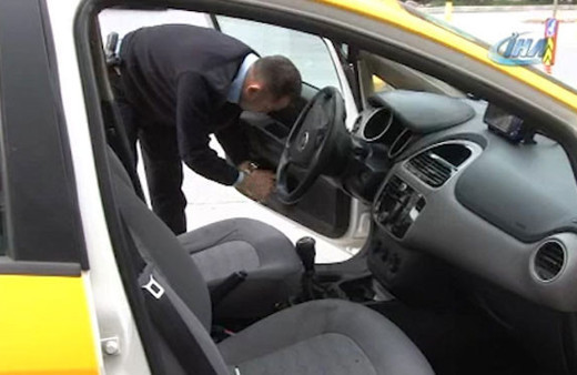 Aracından uyuşturucu çıkan taksiciden skandal sözler