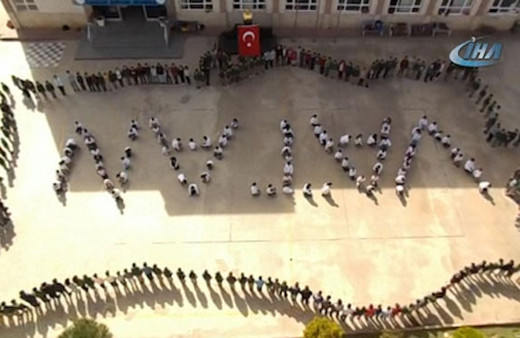 401 öğrenci Afrin'e böyle selam gönderdi