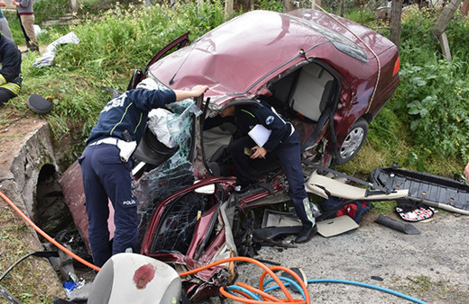 Katliam gibi kaza: Ölenler arasında 6 aylık bebek de var!