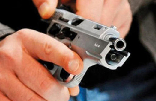 Komşusu kabusu oldu: Seçimini yap kocandan ayrıl