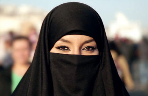 Suudi Prens'ten bomba karar! Çarşaf devrimi...