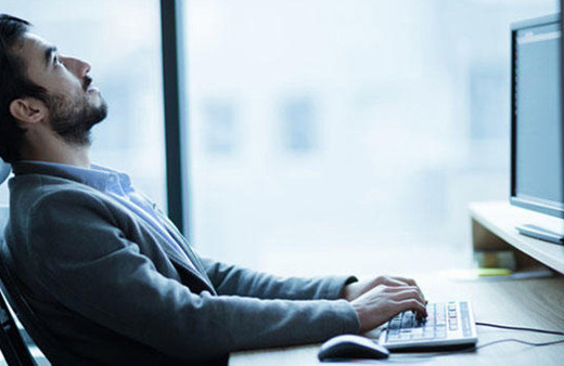 İş yerinin ruh emicilerinden uzak durmanın 5 yolu