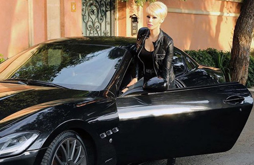 Adnan Oktar kediciklerinin 2 rekatlık namazı! Ceylan Özgül kimdir