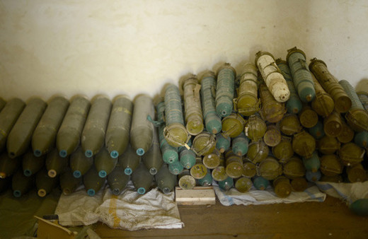 ÖSO Afrin'de YPG/PKK cephanesi buldu