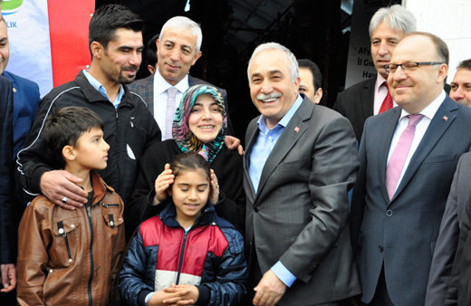 Eşref Fakıbaba: Çiftlik Bank açıklaması: İnsanlar uyanık olsun