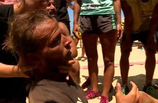 Survivor'da korku dolu anlar: Çenesi çıktı!