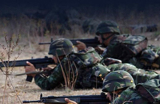 Şiddetli çatışma çıktı! Yol trafiğe kapatıldı