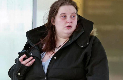 Mahsur kaldığı yerde küçük çocukla ilişkiye girdi!