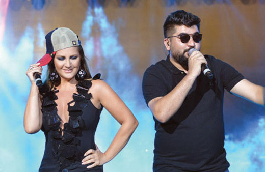 Sibel Can Eypio ile düet yapacak.