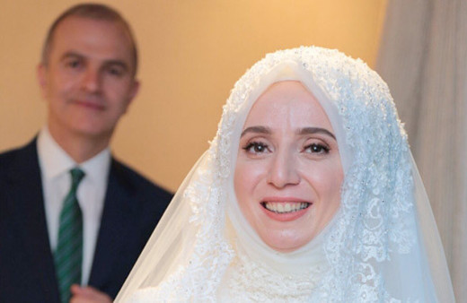 AK Partili Fatma Benli evlendi işte eşi ve merak edilen gelinliği